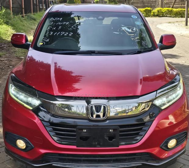 Honda Vezel 2018 Red