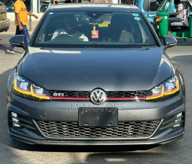 Volkswagen Golf GTI 2019 Black