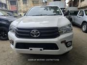 Toyota Hilux 2023 White for sale