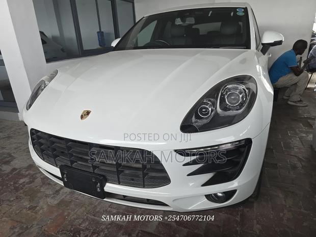 Porsche Macan 2019 White