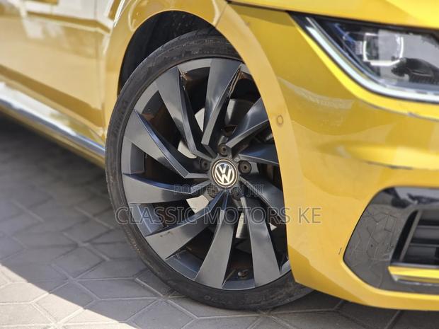 Volkswagen Arteon 2020 Gold