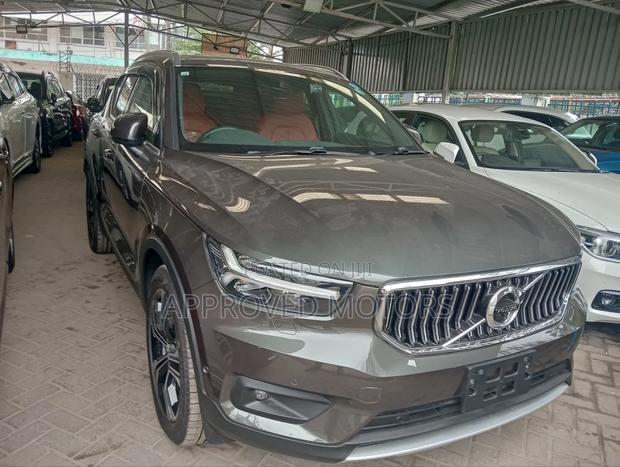 Volvo XC40 2018 Gray