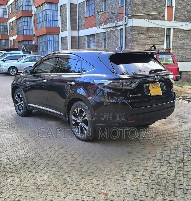 Toyota Harrier 2.5 Hybrid 4WD 2016 Purple