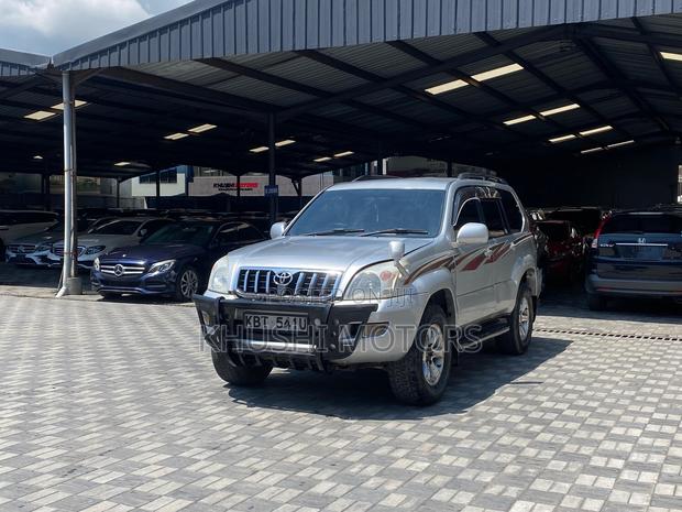 Toyota Land Cruiser Prado 2005 Silver