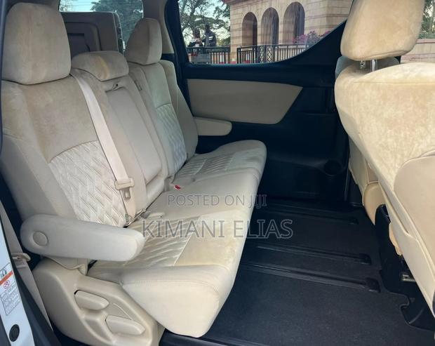 Toyota Alphard 2.5 Petrol FWD 2020 White