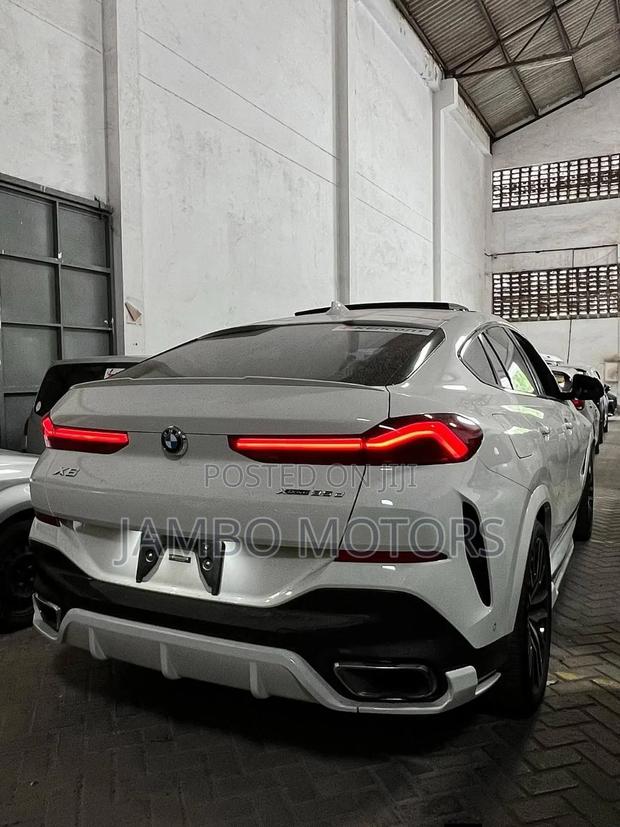 BMW X6 xDrive40i 2021 White