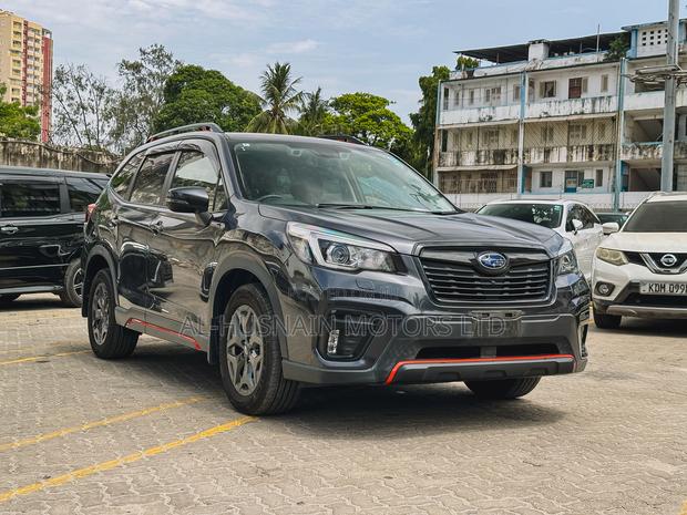 Subaru Forester 2.5i Premium AWD 2018 Black