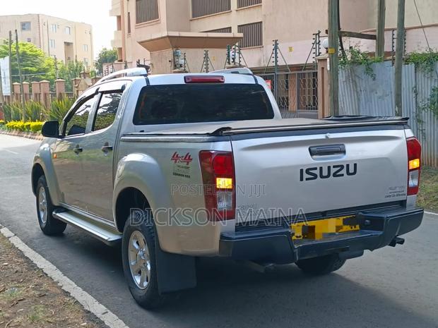 Isuzu D-MAX 2019 Silver