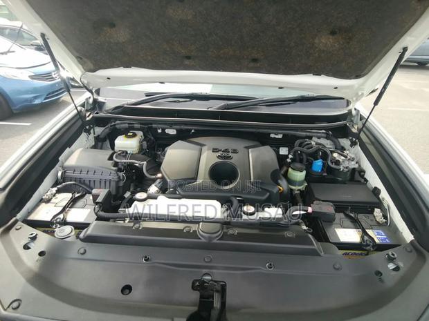 Toyota Land Cruiser Prado 2.8 2020 Black