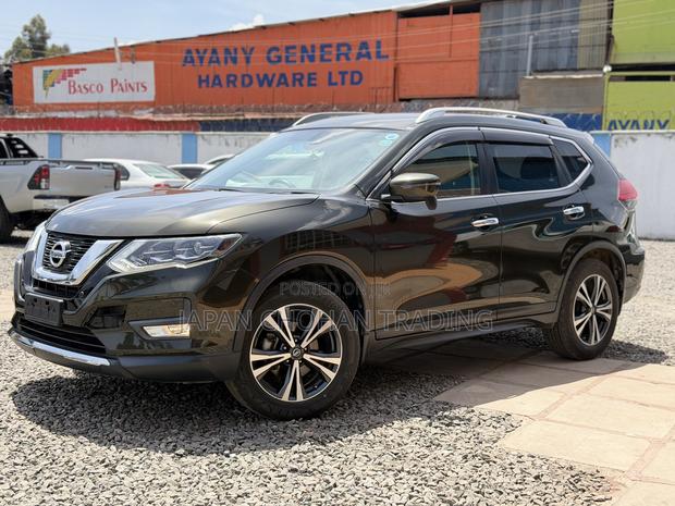Nissan X-Trail 2.0 Petrol FWD 2018 Brown