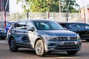 Volkswagen Tiguan 2018 Gray for sale
