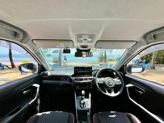 Toyota Raize 2019 Pearl