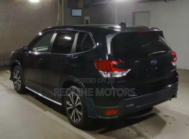 Subaru Forester Premium AWD 2019 Black