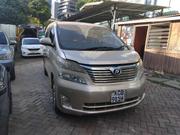 Toyota Vellfire 2008 Gold for sale