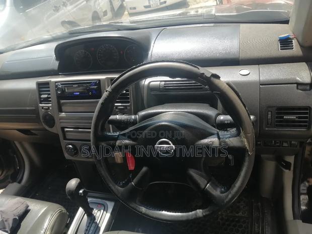 Nissan X-Trail 2.0 2006 Black