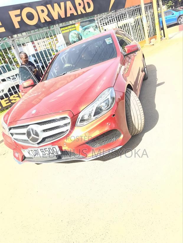 Mercedes-Benz E250 2016 Red