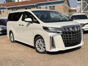 Toyota Alphard 2.5 Petrol FWD 2019 White for sale