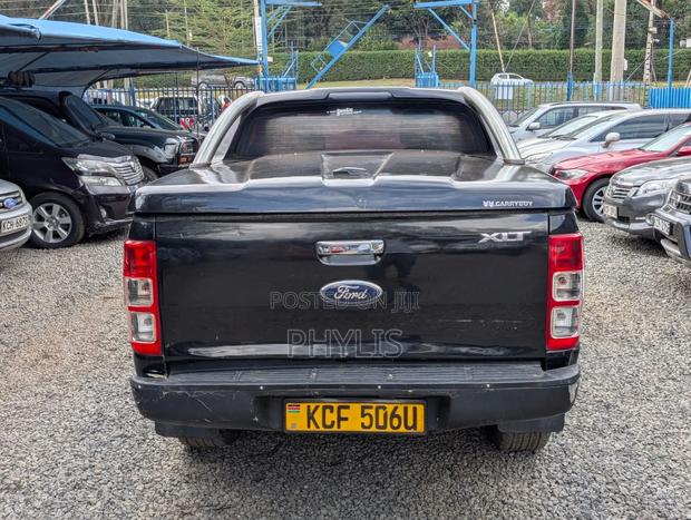 Ford Ranger 2015 Black