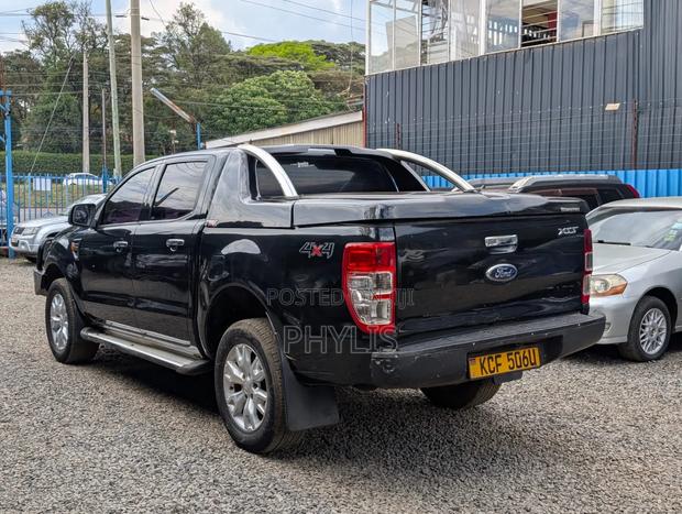 Ford Ranger 2015 Black