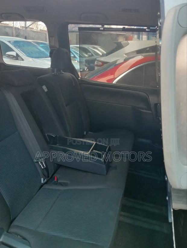 Toyota Noah 2019 Purple