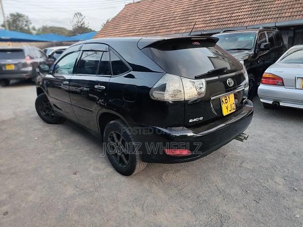 Toyota Harrier 2.4 2007 Black