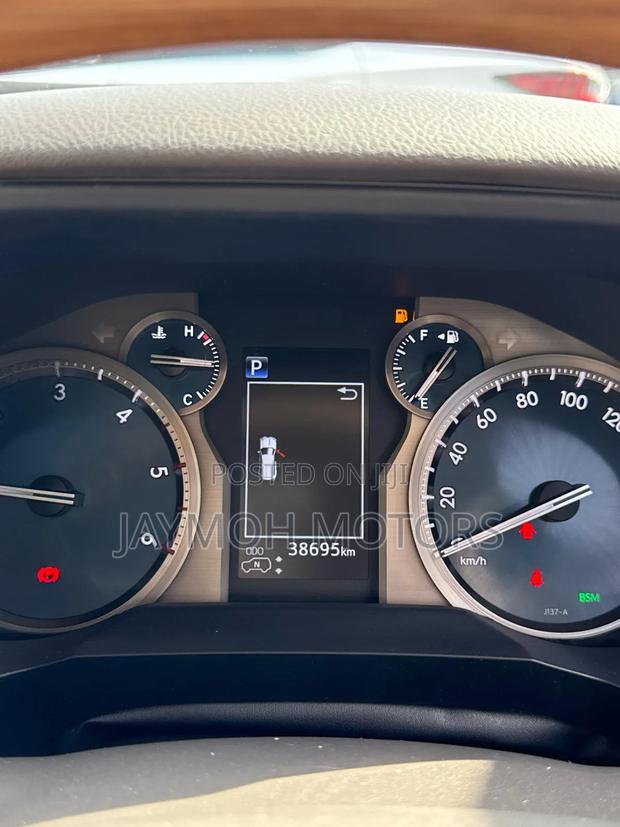 Toyota Land Cruiser Prado 2019 Gold