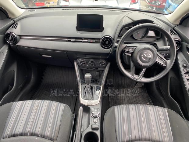 Mazda 2 2019 Blue
