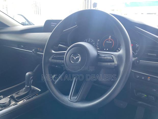 Mazda 3 2019 Silver