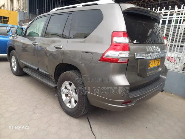 Toyota Land Cruiser Prado 2016