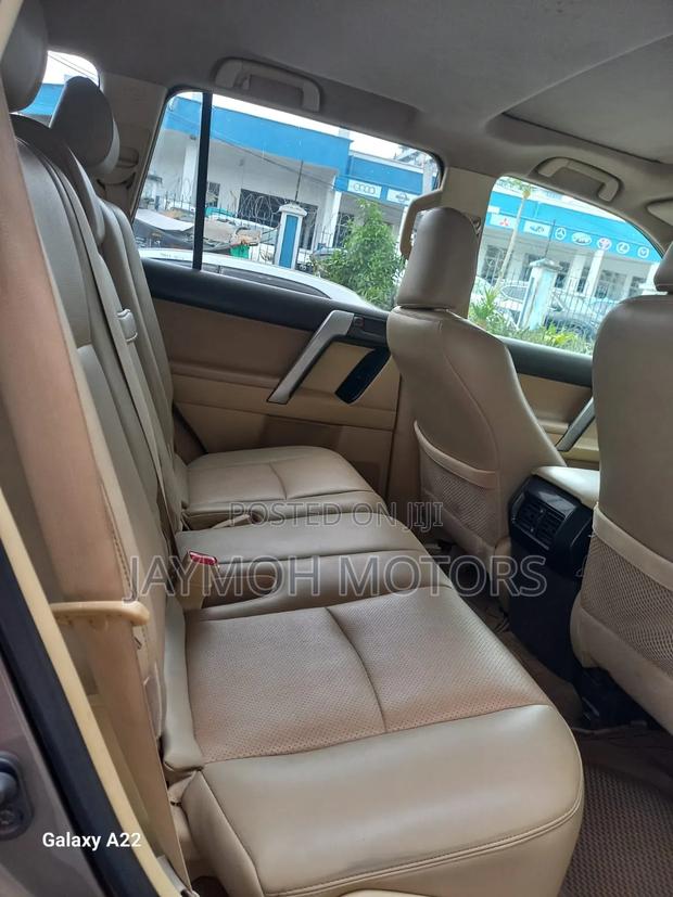 Toyota Land Cruiser Prado 2016