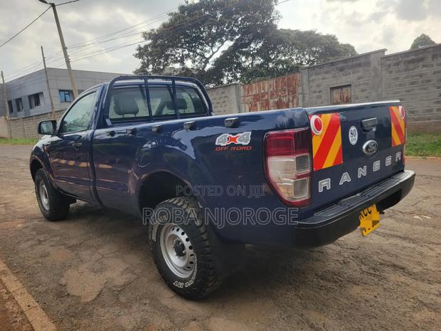 Ford Ranger Wildtrak 2013 Blue