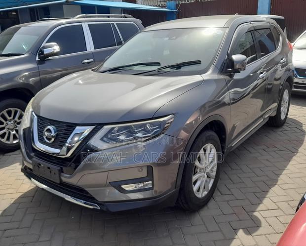 Nissan X-Trail 2.0 Hybrid AWD 2018 Gray