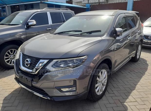 Nissan X-Trail 2.0 Hybrid AWD 2018 Gray