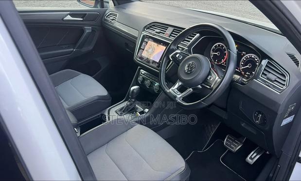 Volkswagen Tiguan 2018 White