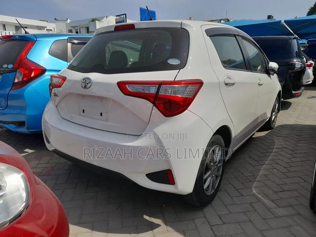 Toyota Vitz 2018 White