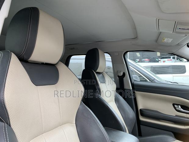 Land Rover Range Rover Evoque SE 4x4 5-Door 2018 Black
