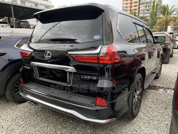 Lexus LX 570 (5 seats) AWD 2018 Black