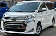Toyota Vellfire 2019 White for sale