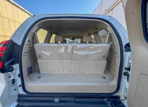 Toyota Land Cruiser Prado 2020 Pearl