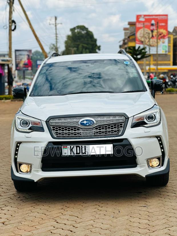 Subaru Forester 2.0XT Premium AWD 2018 White