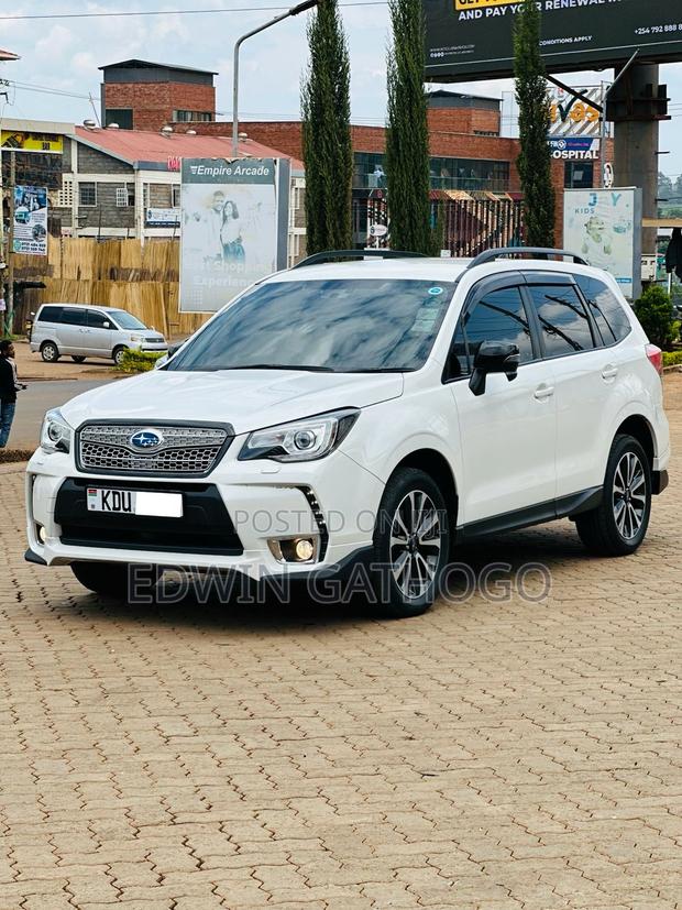 Subaru Forester 2.0XT Premium AWD 2018 White