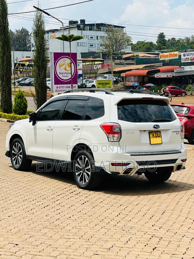 Subaru Forester 2.0XT Premium AWD 2018 White
