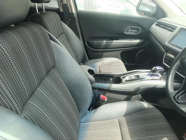 Honda Vezel 1.5 2WD 2018 Red