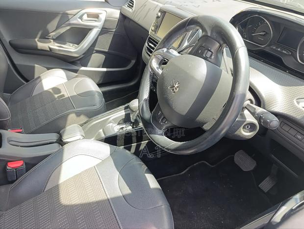 Peugeot 2008 2018 White
