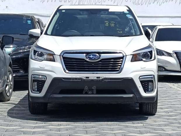 Subaru Forester Touring AWD 2019 White