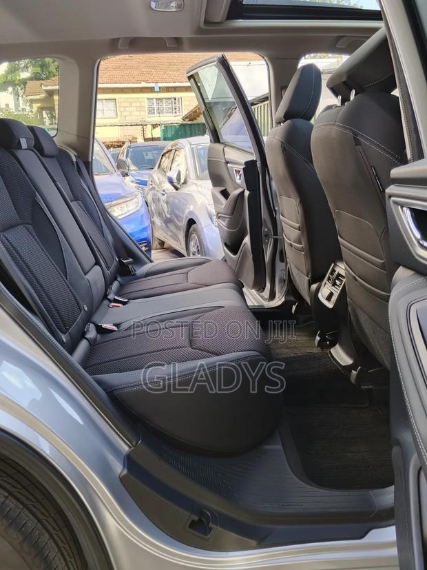 Subaru Forester 2018 Silver