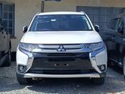 Mitsubishi Outlander 2019 White for sale