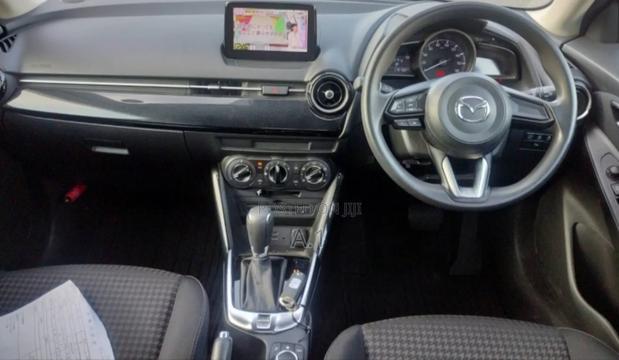 Mazda Demio 2018 Blue