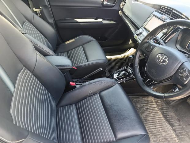 Toyota Corolla Fielder 2019 Black