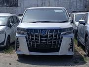 Toyota Alphard 2.5 Petrol FWD 2018 White for sale